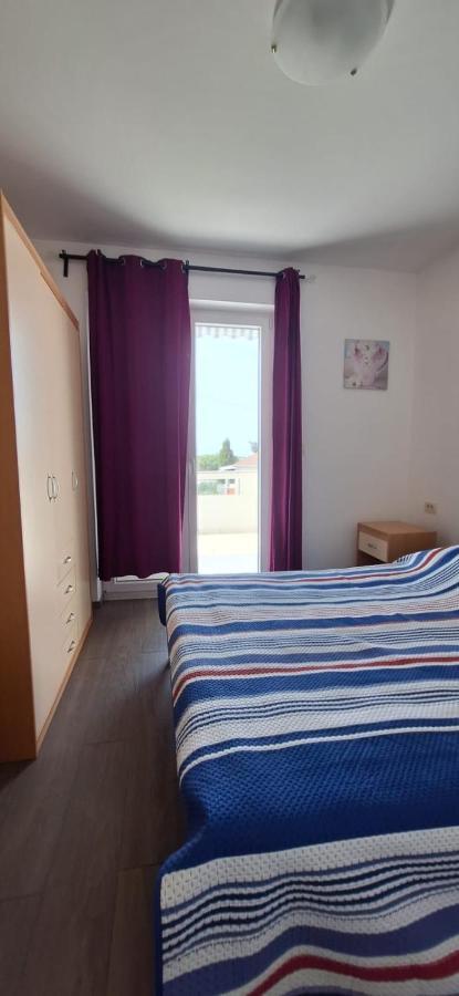 Apartments Villa Milenka Новаля Екстериор снимка